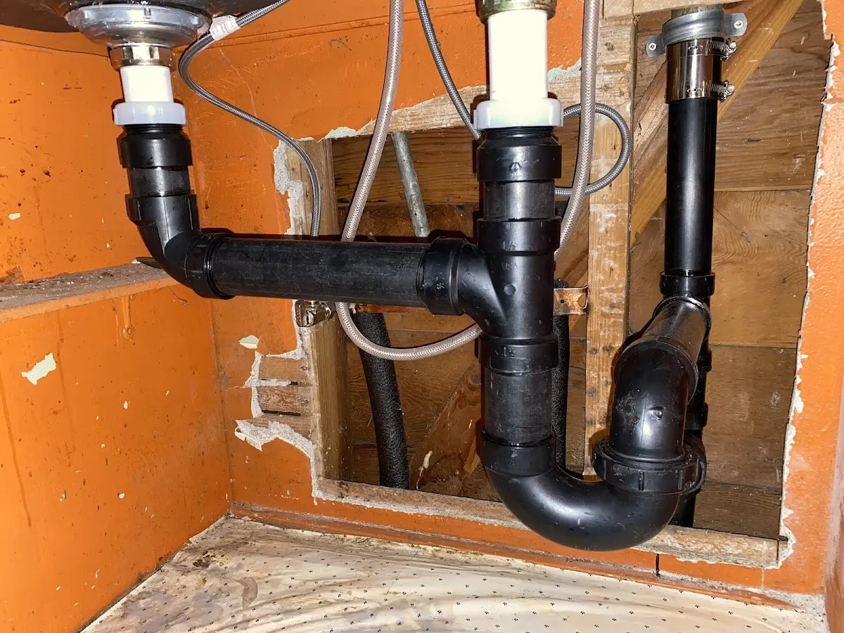 Professional Pipe Bursting equipment and tools on the job in West Loch Estate
